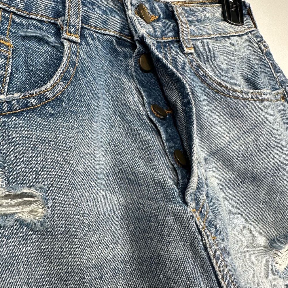 Zara Light Blue High Rise Ripped Jean Shorts Size 2 - Picture 3 of 8